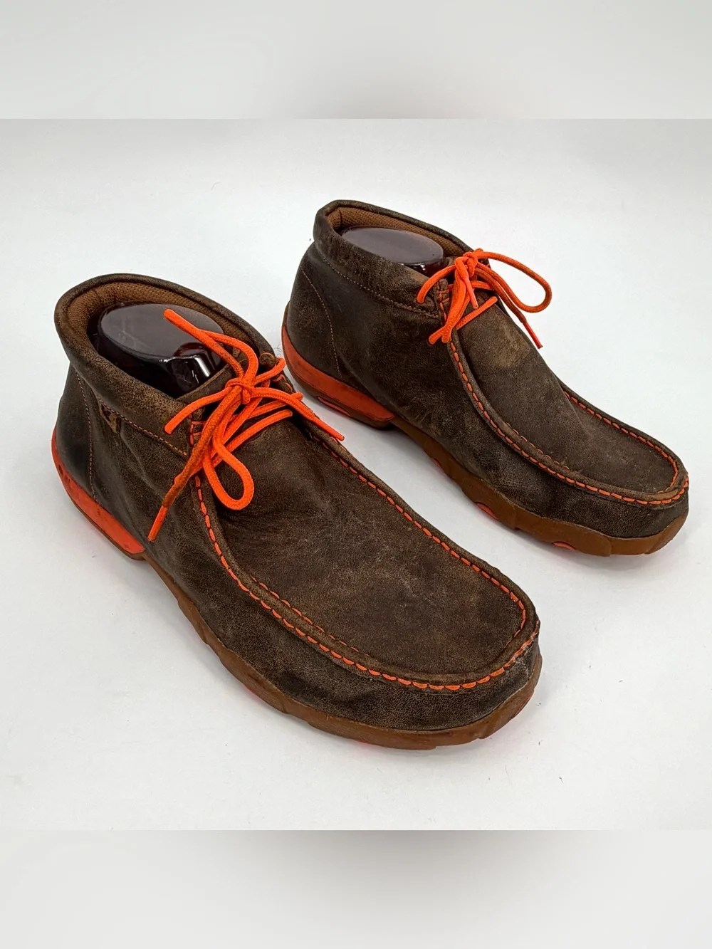 Twisted X Chukka Driving Moc Shoe Men's 9.5 M Brown Leather Orange Laces MDM0019